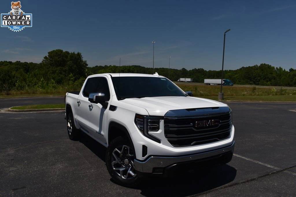 Used 2022 GMC Sierra 1500 SLT w/ SLT Premium Plus Package AWD/4WD video 1