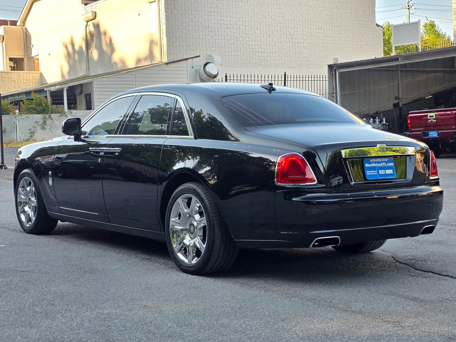 Used 2011 Rolls-Royce Ghost RWD image 5