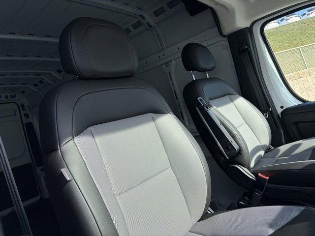 Used 2024 RAM ProMaster 3500 w/ Power Group image 27