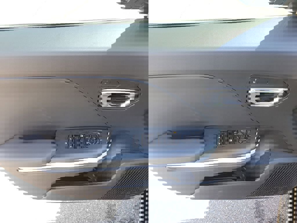 New 2026 Kia K4 GT-Line image 19