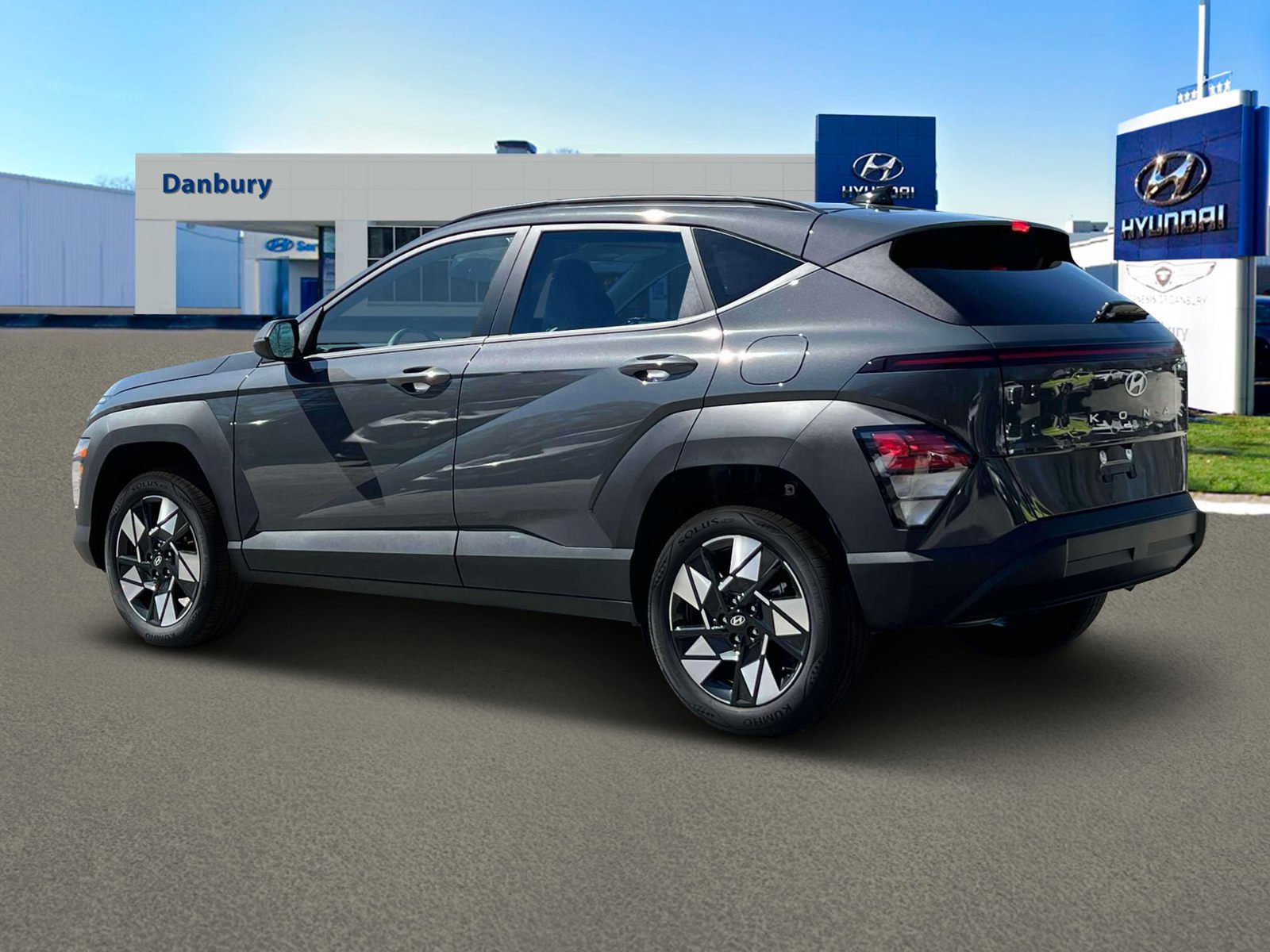 New 2024 Hyundai Kona SEL w/ Convenience Package image 4