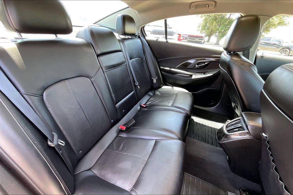 Used 2015 Buick LaCrosse Premium w/ Driver Confidence Package #1 FWD image 22