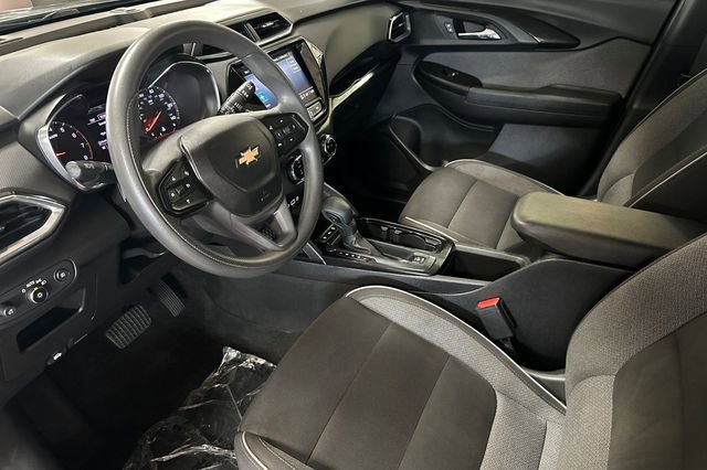 Used 2021 Chevrolet TrailBlazer LT w/ Convenience Package image 11