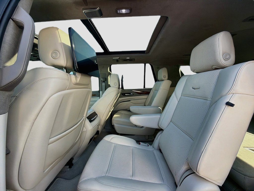Used 2023 Cadillac Escalade Sport Platinum w/ LPO, ONYX Package RWD image 26