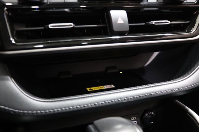 Used 2023 Toyota Highlander XLE image 25