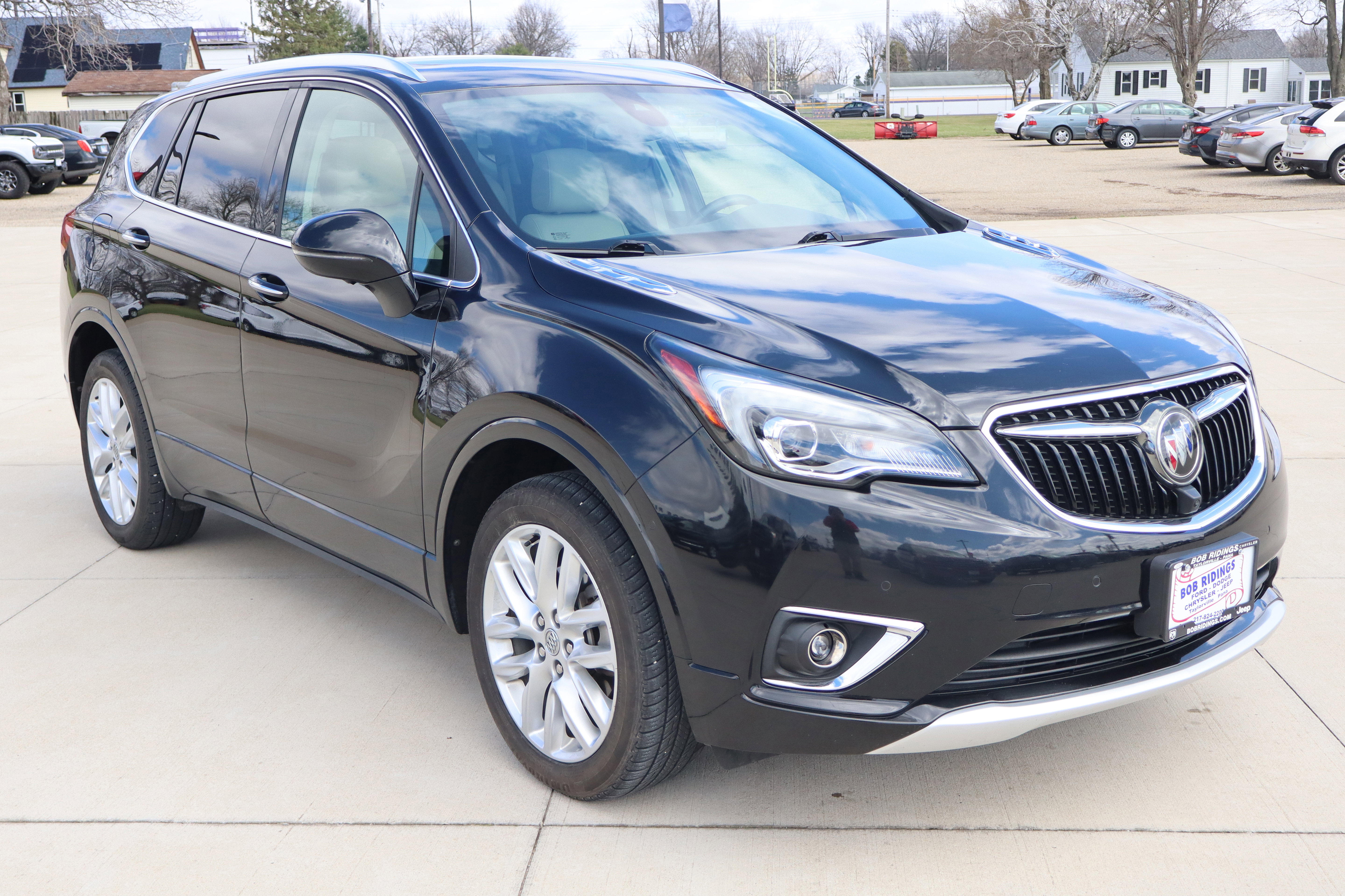 Used 2019 Buick Envision Premium w/ Driver Confidence Package image 3