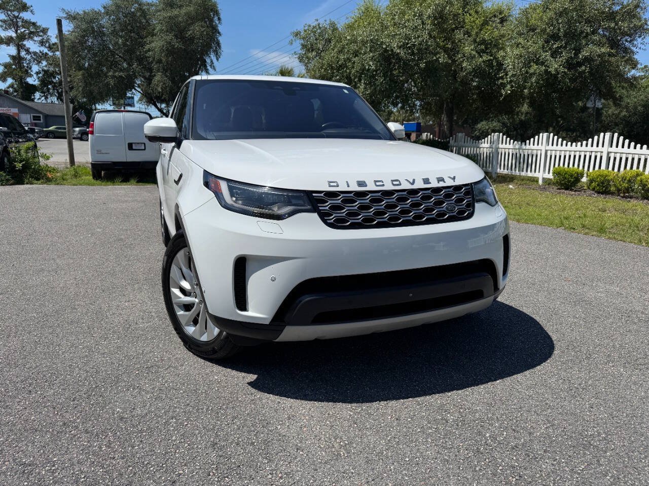 Used 2022 Land Rover Discovery S AWD/4WD image 35