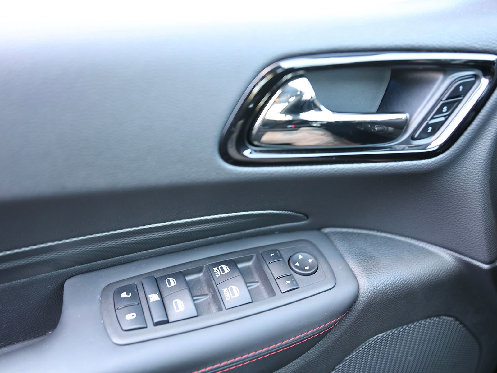 Used 2024 Dodge Durango GT AWD/4WD image 39