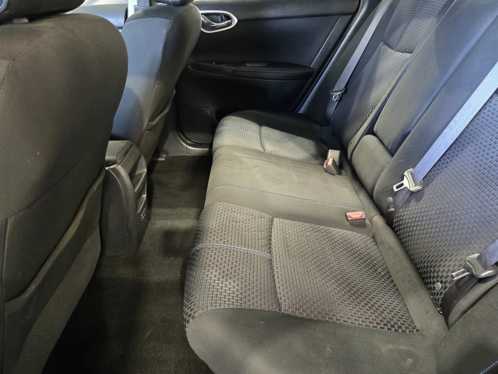 Used 2019 Nissan Sentra SR image 12