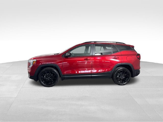 Used 2024 GMC Terrain SLE w/ Driver Convenience Package AWD/4WD image 2