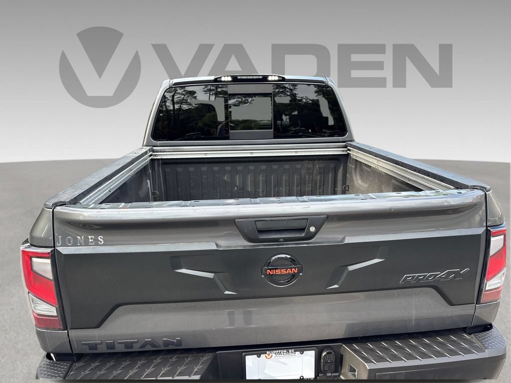 Used 2021 Nissan Titan PRO-4X w/ Pro-4x Convenience Package AWD/4WD image 26