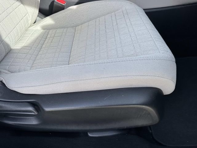 Used 2024 Honda HR-V LX image 11