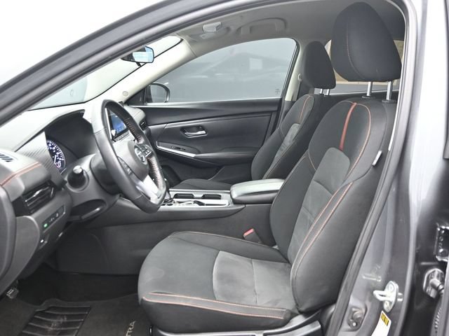 Used 2023 Nissan Sentra SR FWD image 11