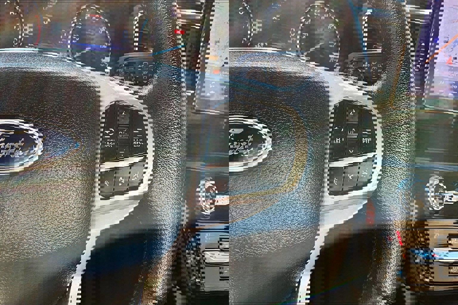 Used 2021 Ford Explorer Limited image 24