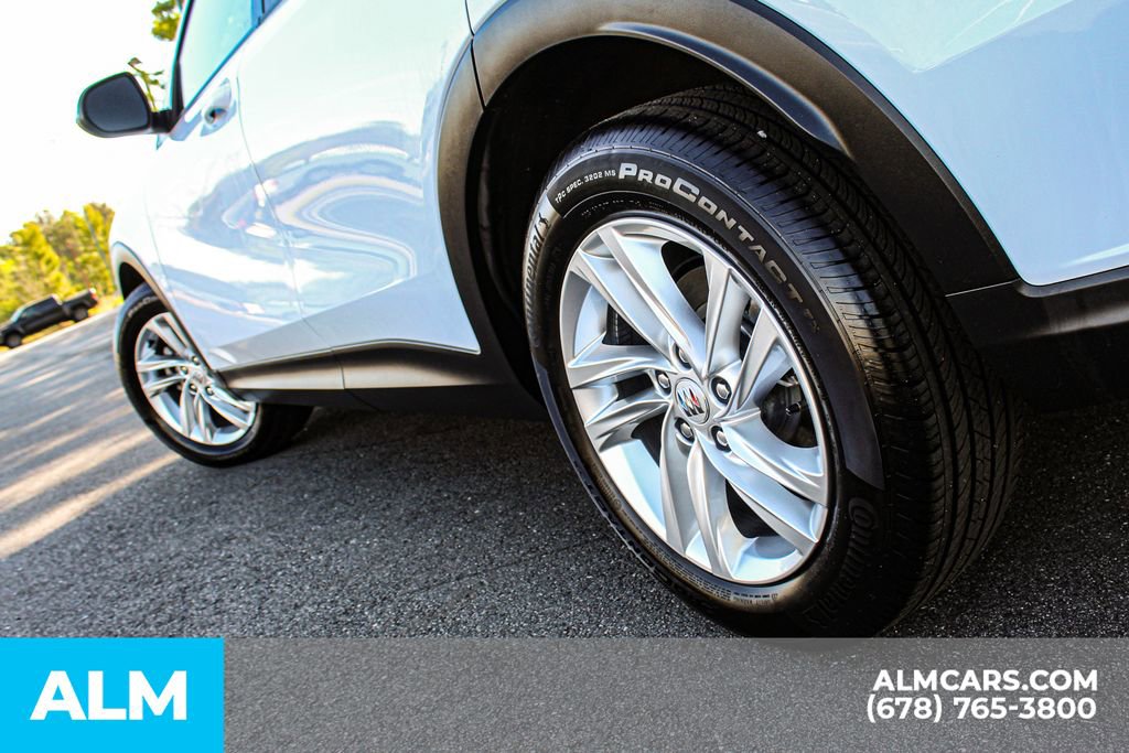 Used 2025 Buick Envista Preferred image 15