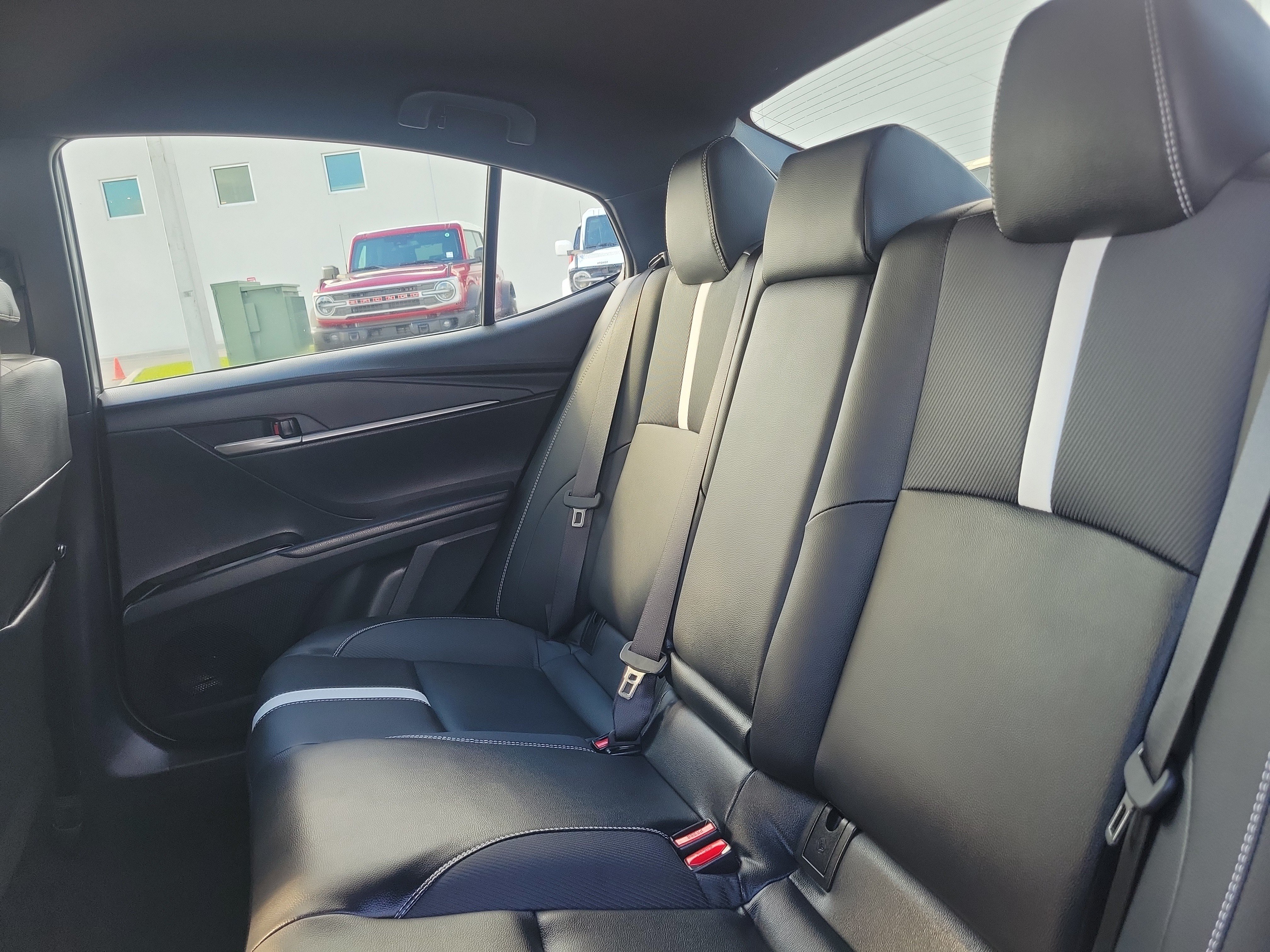 Used 2026 Toyota Camry SE FWD image 19