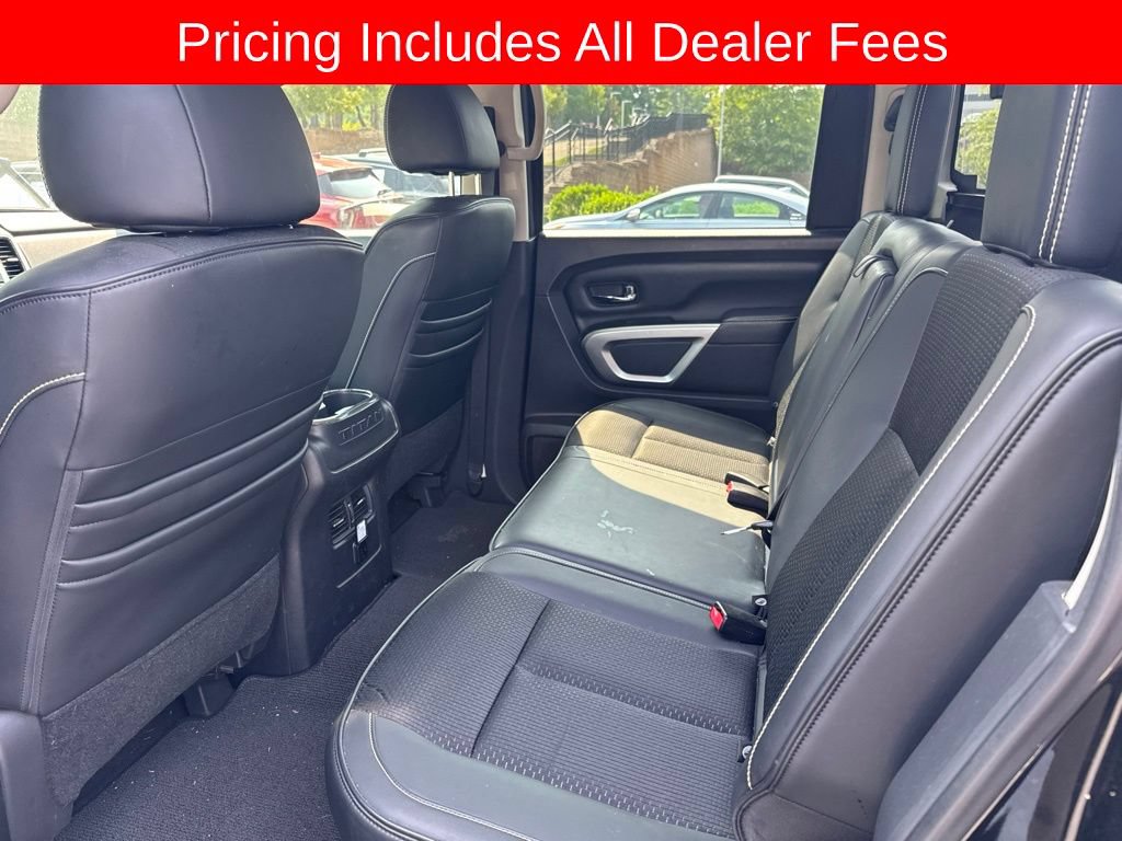 Used 2017 Nissan Titan PRO-4X AWD/4WD image 12