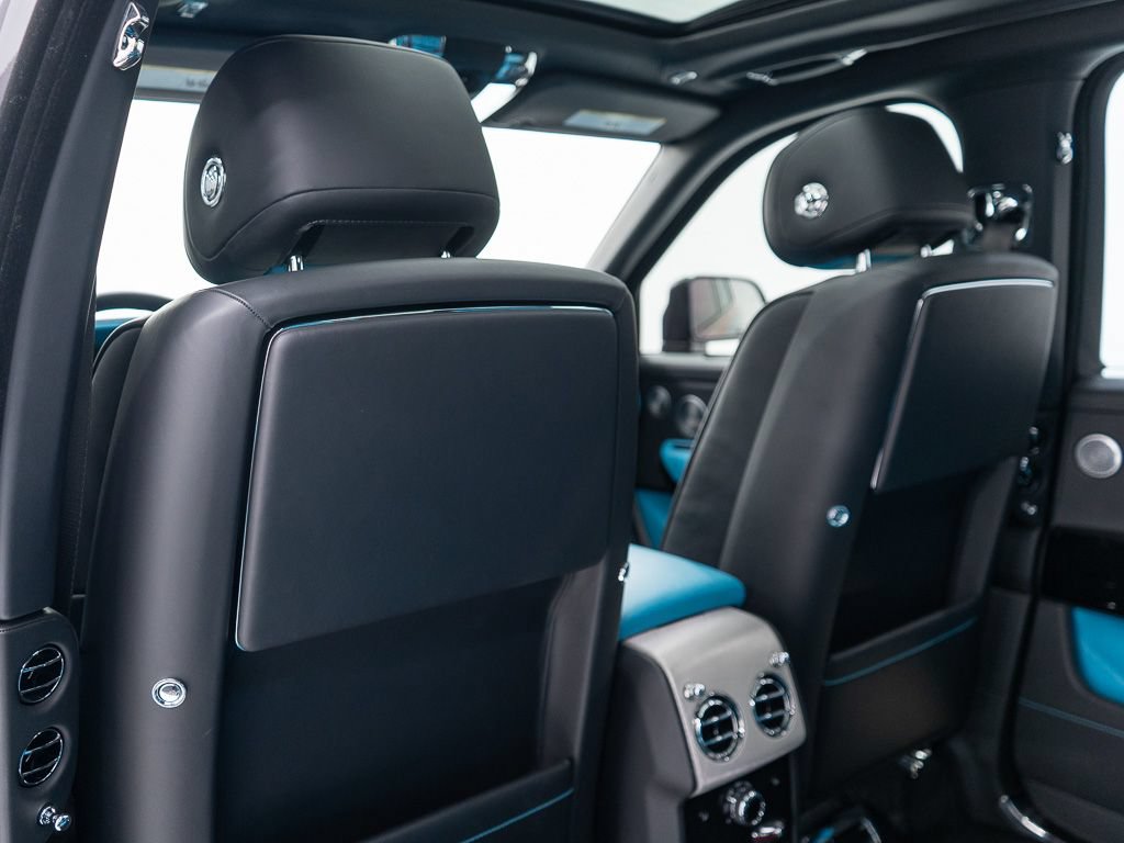 Used 2024 Rolls-Royce Cullinan w/ Cullinan Package AWD/4WD image 24