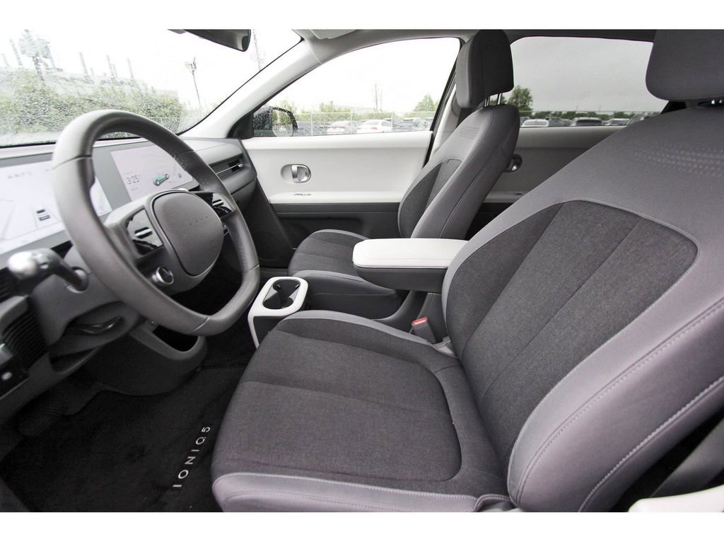 Certified 2024 Hyundai Ioniq 5 SE RWD image 15
