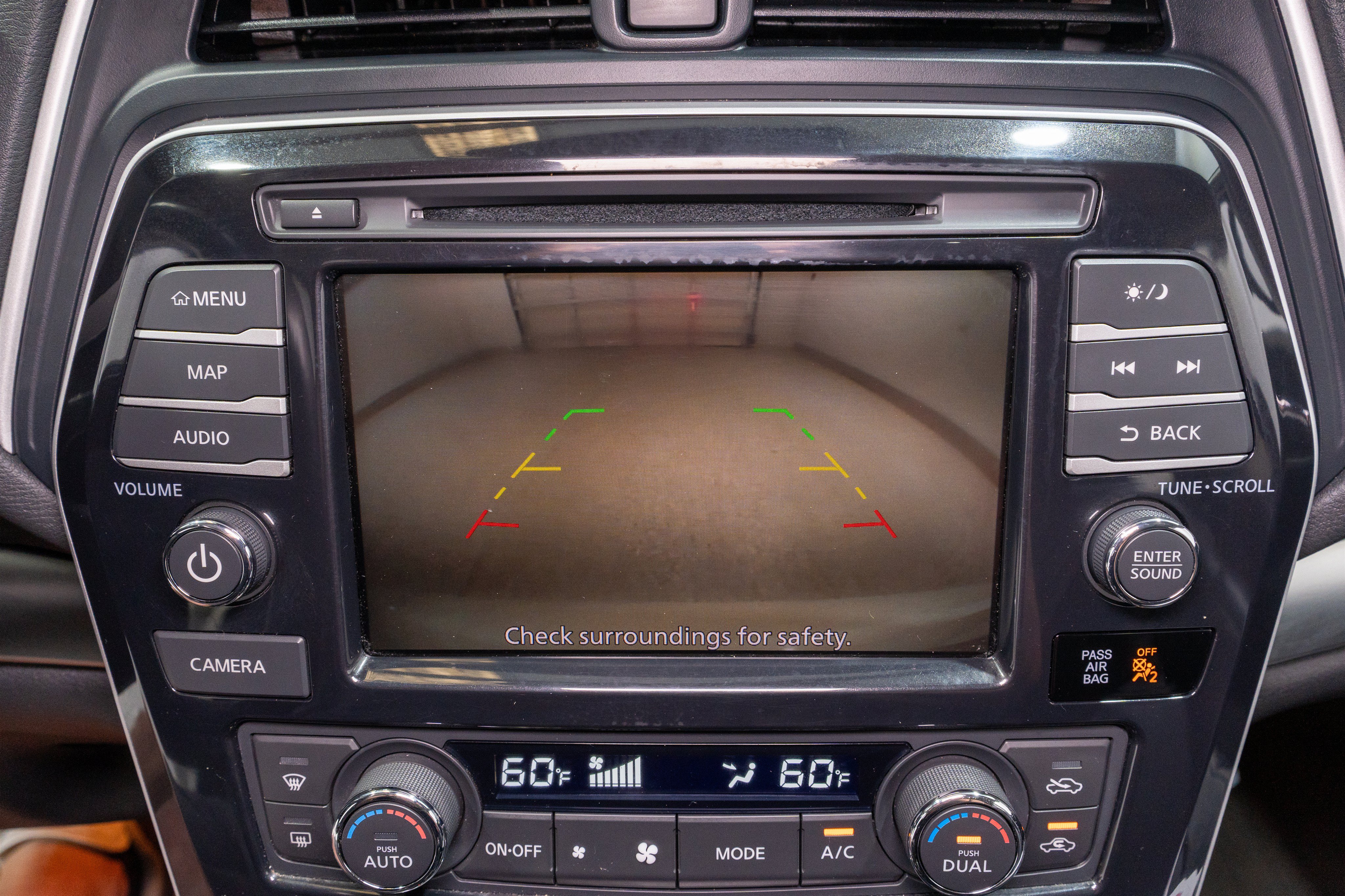 Used 2023 Nissan Maxima SL FWD image 19