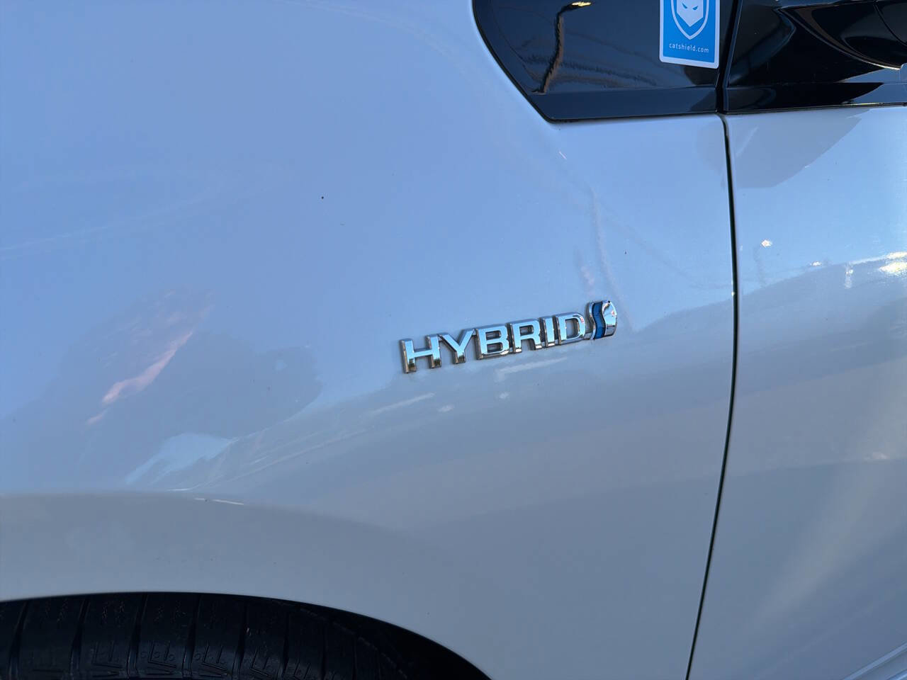 Used 2017 Toyota Prius Four Touring image 12