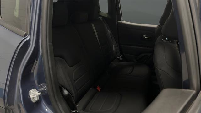 Used 2022 Jeep Renegade Latitude AWD/4WD image 25