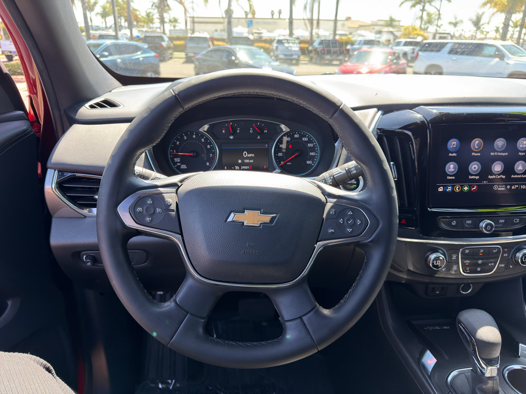 Used 2023 Chevrolet Traverse LT FWD image 12