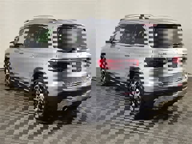 Certified 2025 Mercedes-Benz GLB 250 4MATIC image 3