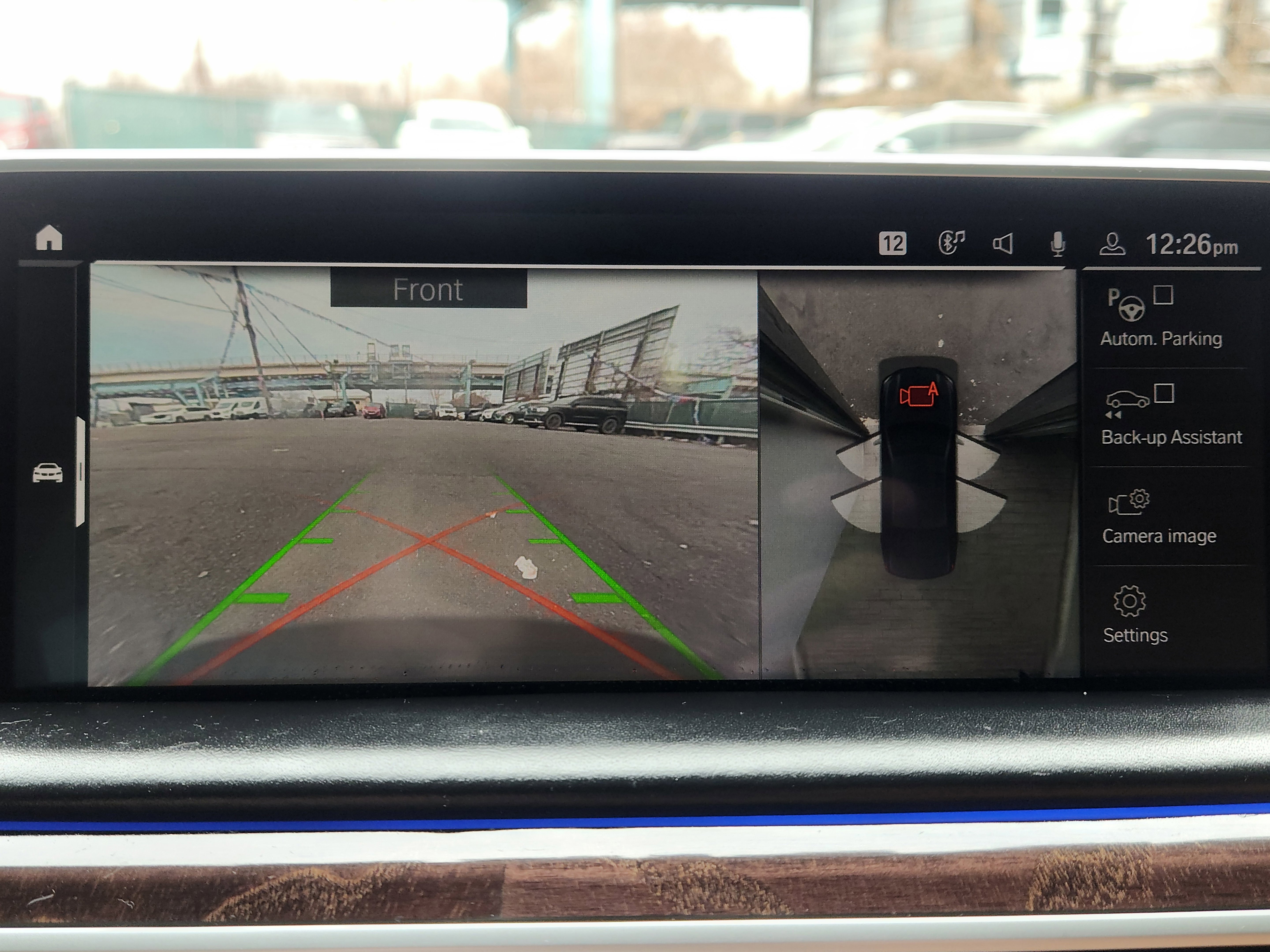 Used 2021 BMW 740i w/ M Sport Package image 21