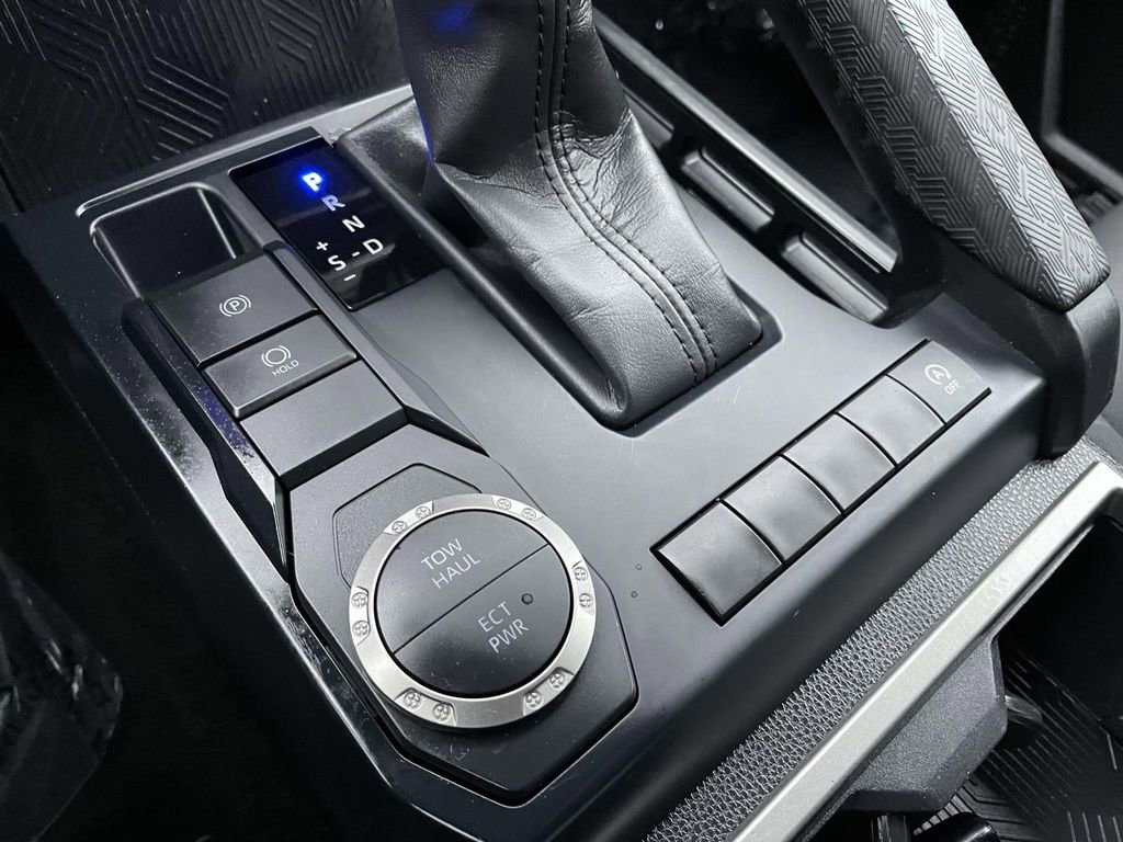 Used 2024 Toyota Tacoma SR5 image 41