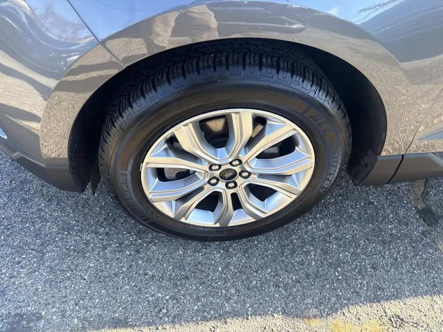 Used 2024 Ford Edge Titanium image 15
