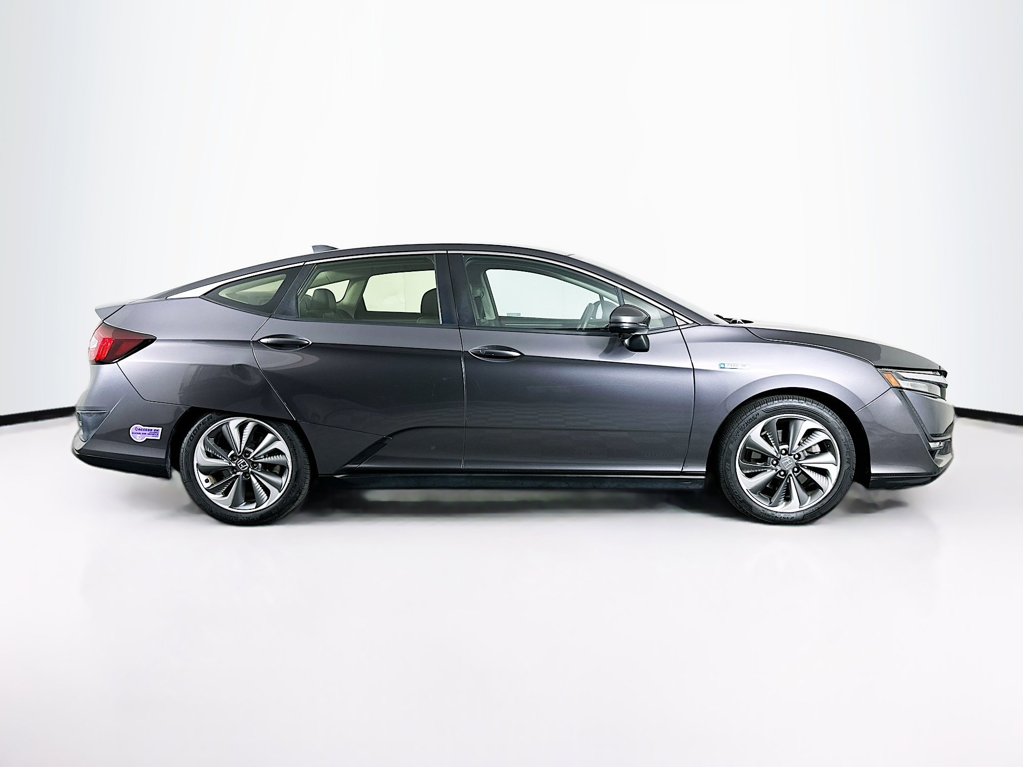 Used 2019 Honda Clarity Plug-In Hybrid image 10