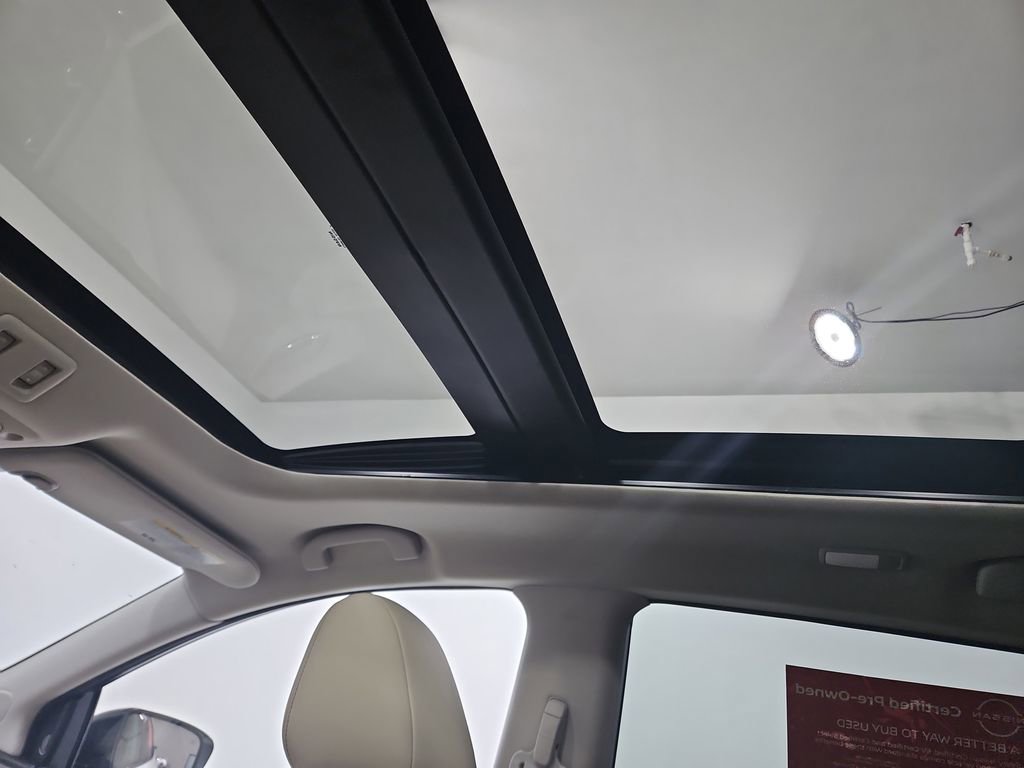Used 2024 Nissan Murano Platinum w/ Cargo Package image 22