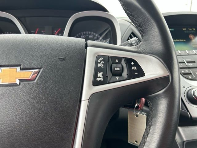 Used 2017 Chevrolet Equinox LT w/ Convenience Package image 28