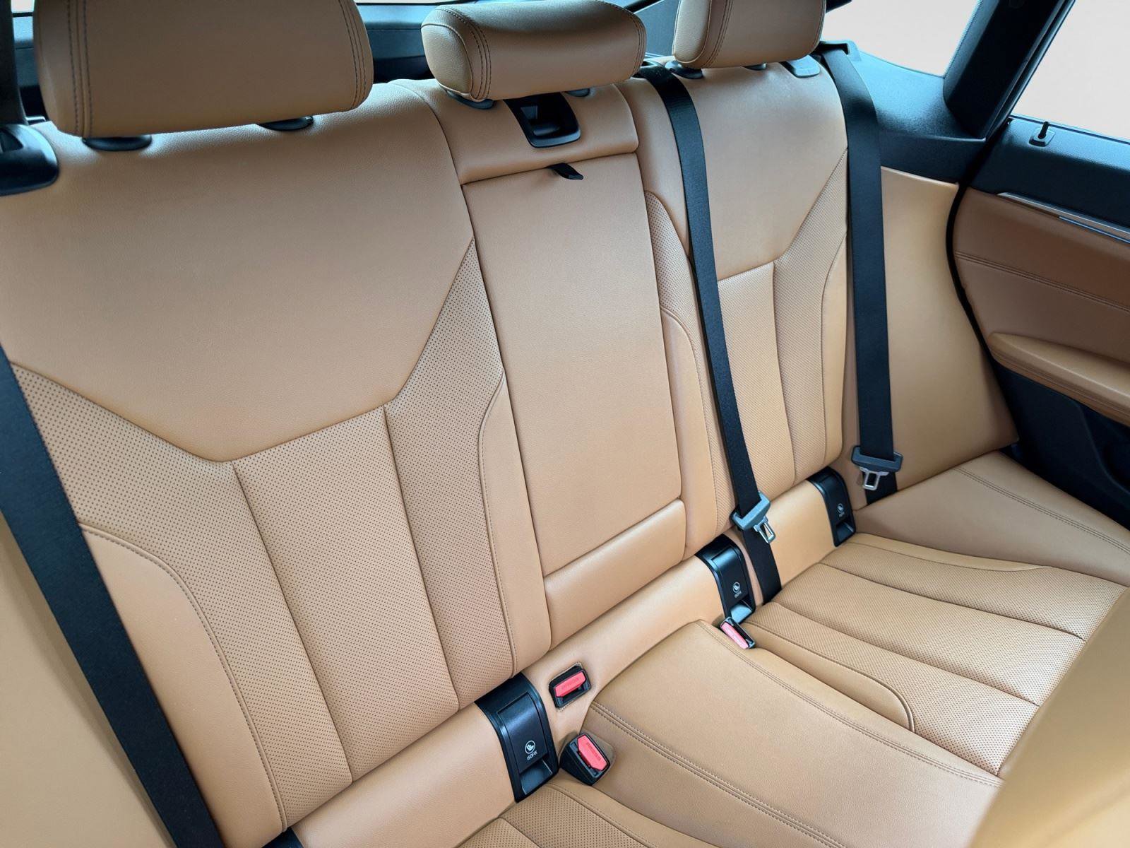 Used 2023 BMW i4 eDrive35 w/ Premium Package RWD image 18