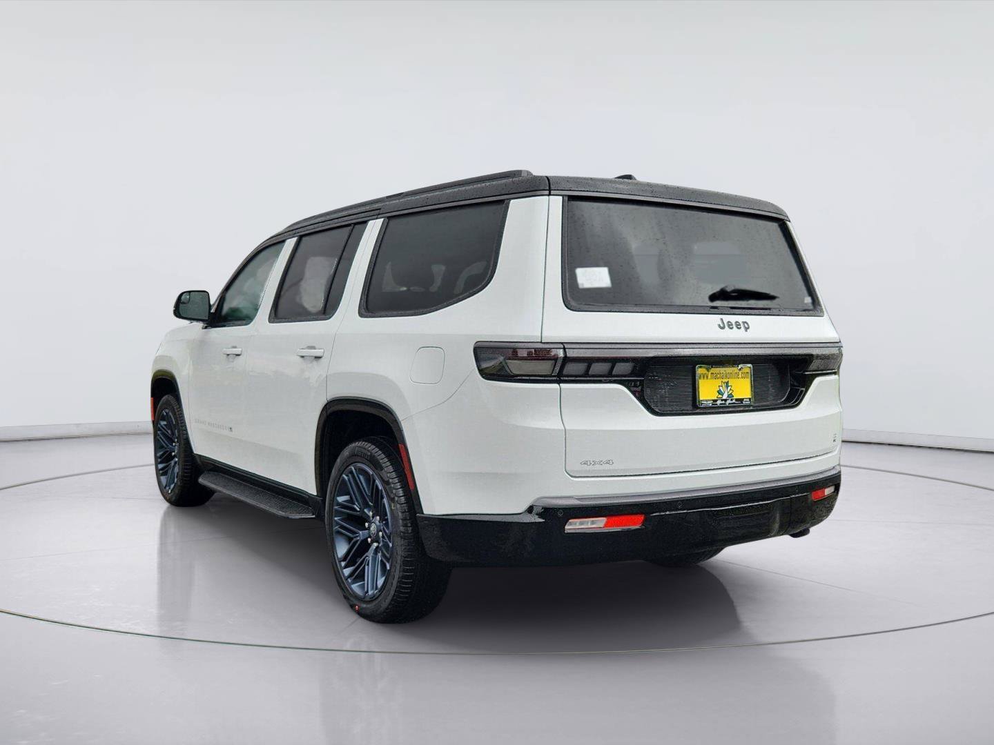 New 2026 Jeep Grand Wagoneer 4WD image 3