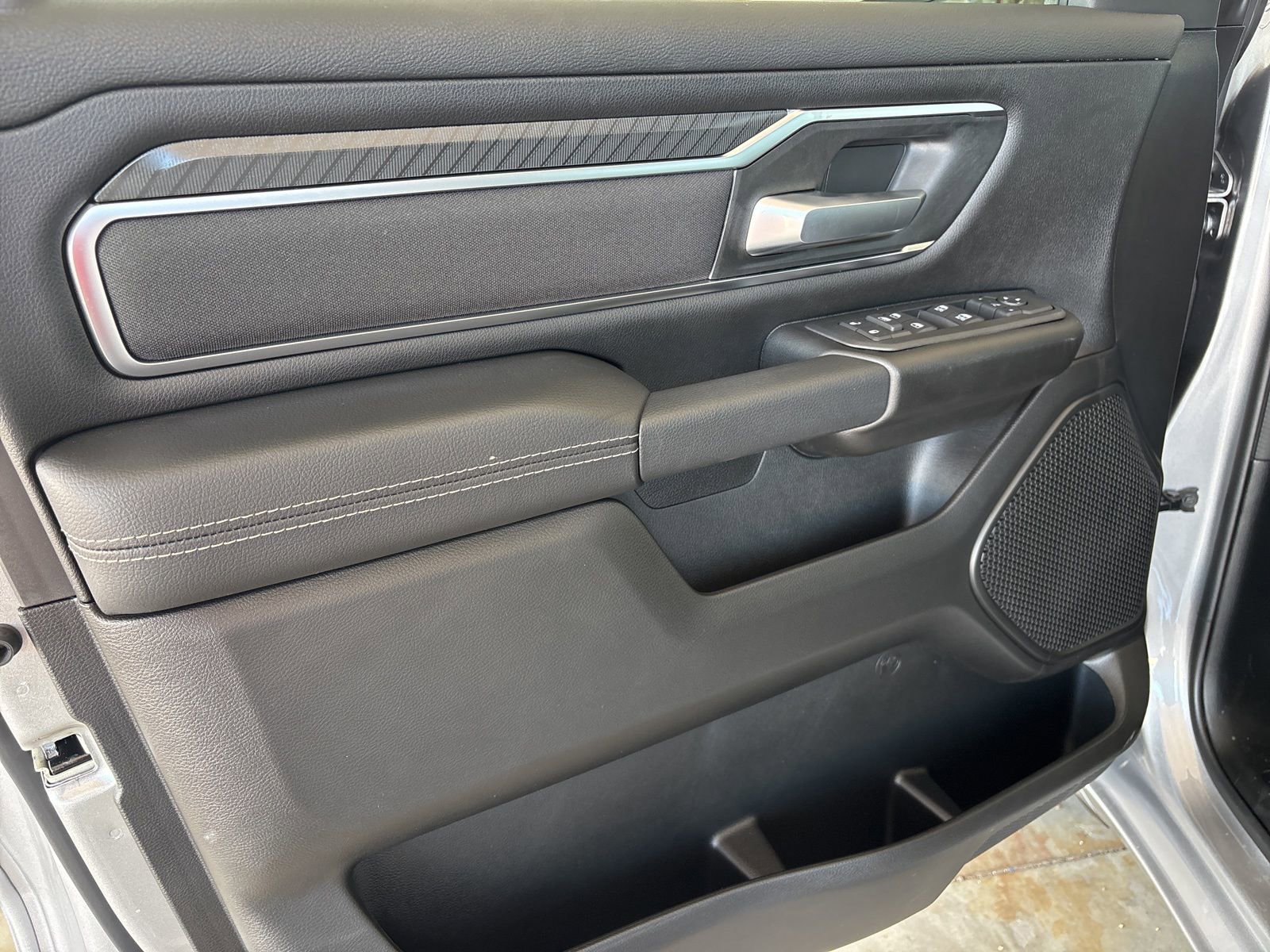 New 2025 RAM 1500 Big Horn image 9