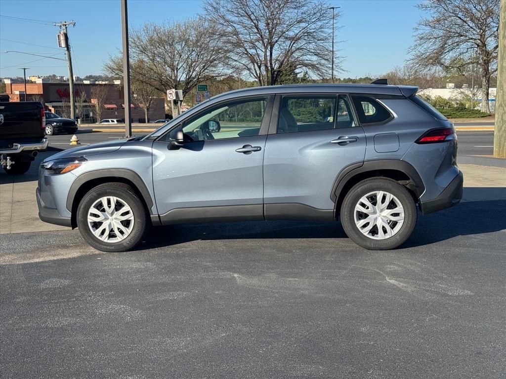 Used 2026 Toyota Corolla Cross L image 6