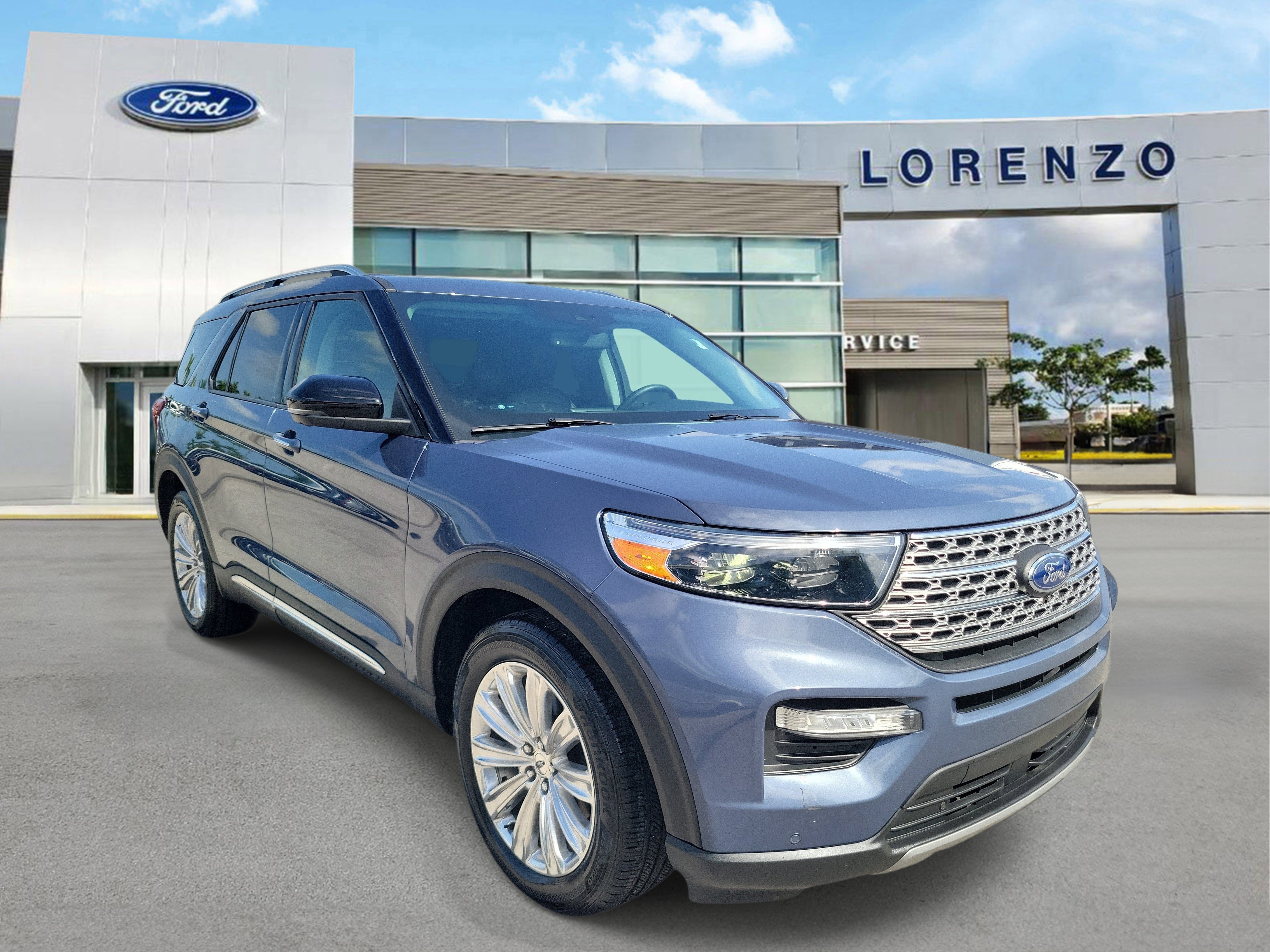 Used 2021 Ford Explorer Limited w/ Equipment Group 301A RWD image 3