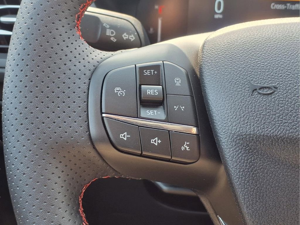 New 2026 Ford Escape ST-Line Select w/ Equipment Group 401A image 13