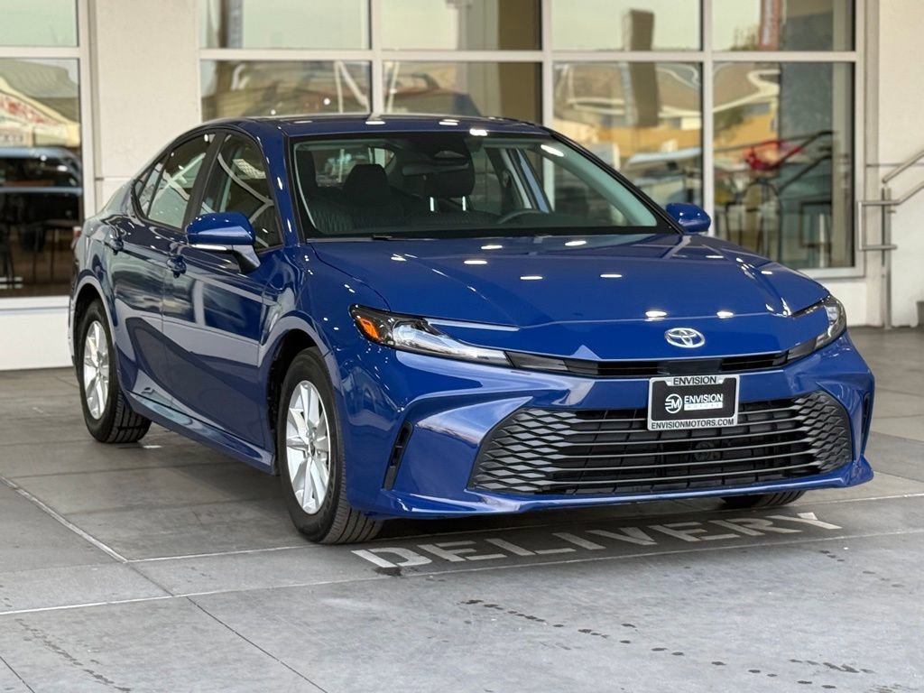 Certified 2025 Toyota Camry LE image 7