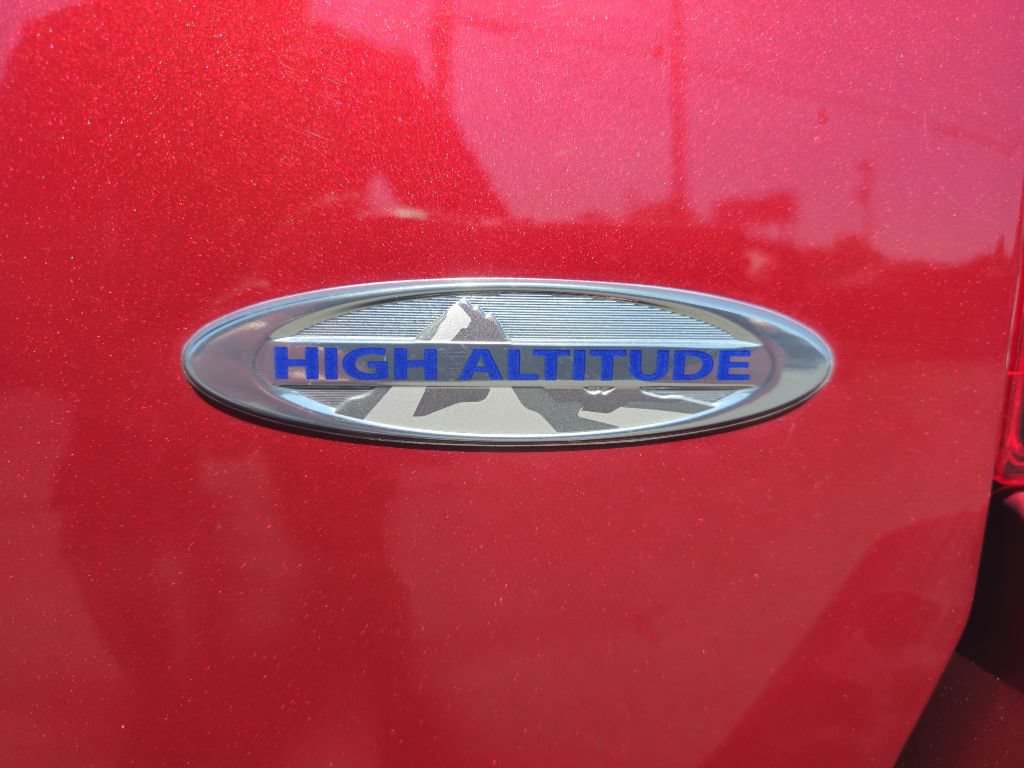 Used 2017 Jeep Compass High Altitude FWD image 20