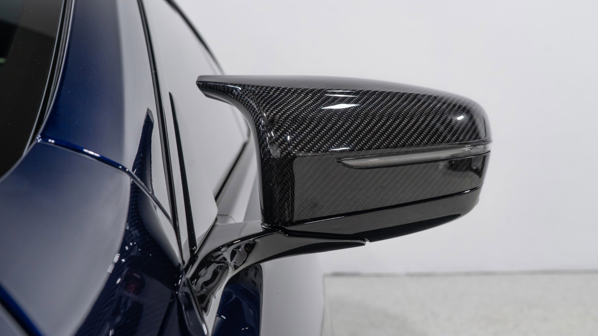 Used 2025 BMW M8 Competition w/ M Carbon Exterior Package image 19