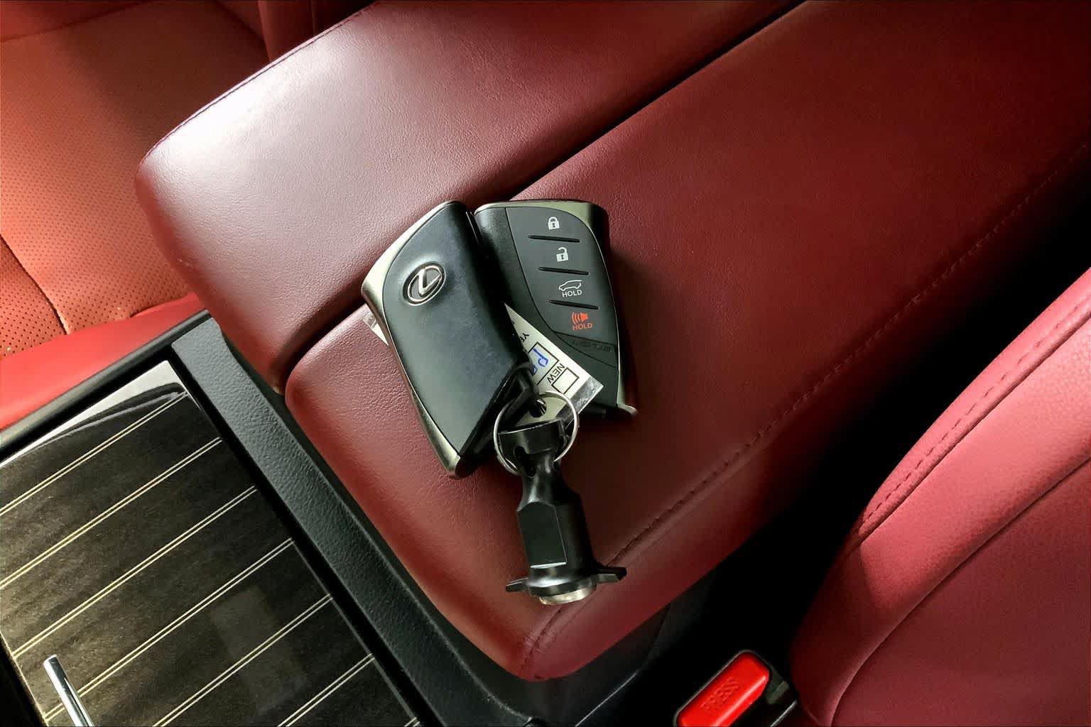 Used 2023 Lexus GX 460 Premium w/ Premium Package AWD/4WD image 14