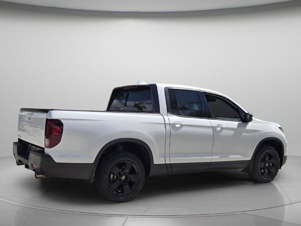 Certified 2025 Honda Ridgeline Black Edition image 7