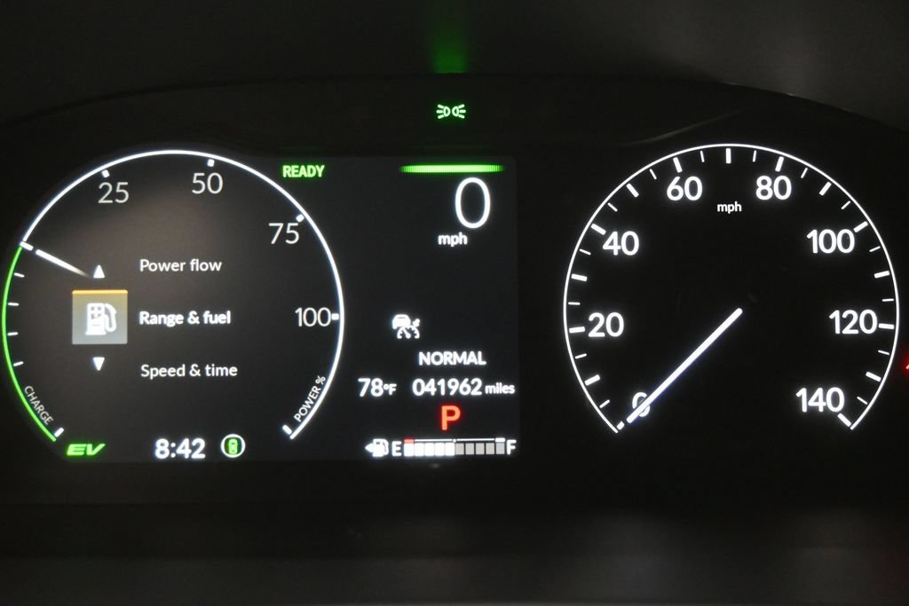 Used 2025 Honda CR-V Sport Touring image 17