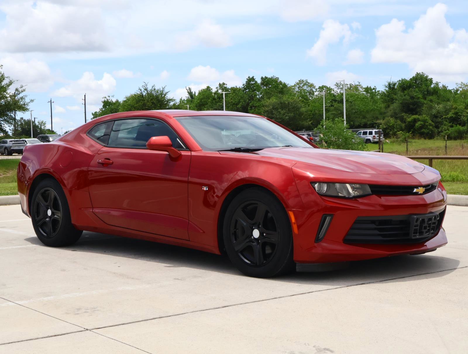 Used 2016 Chevrolet Camaro LT w/ Technology Package RWD image 6