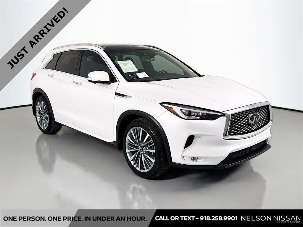 Used 2023 INFINITI QX50 Autograph AWD/4WD image 3
