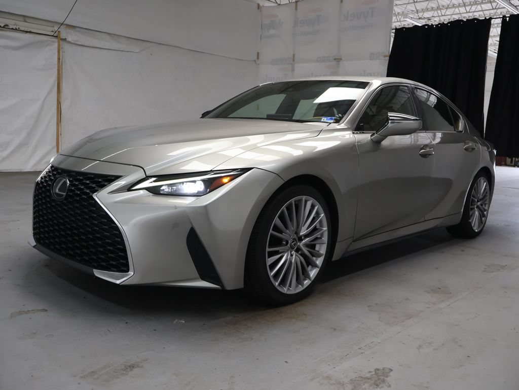 Used 2023 Lexus IS 300 w/ Premium Package RWD image 3