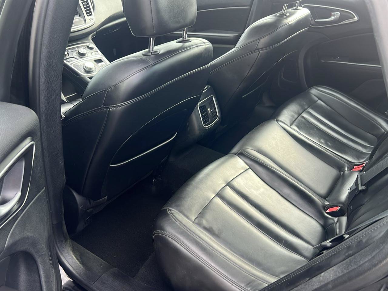 Used 2015 Chrysler 200 C w/ Sun/Sound Group FWD image 12